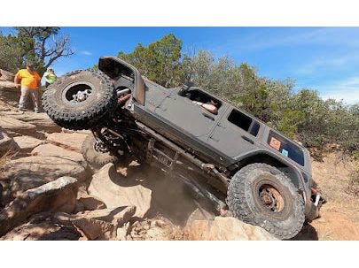 JLU KING Front 3-5 Inch front 2.5 Inch Double Throwdown Rear 2.5 Inch Coilover Bypass HC Long Arm PRO PLUS, BLACK, 4 Door 2.0 or 3.6L Gas JEEP WRANGLER - Image 4